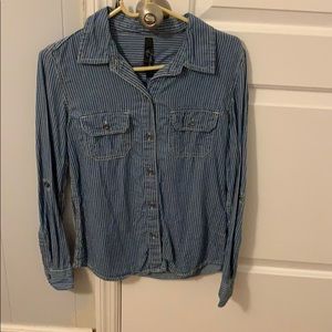 Seven7 button up shirt